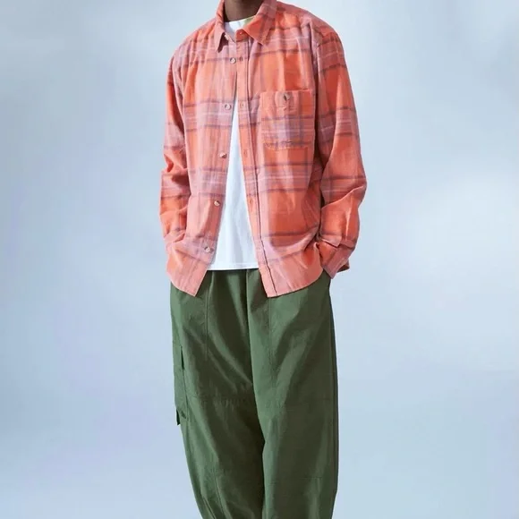 Urban Outfitters distressed corduroy shirt - Picture 1 of 3